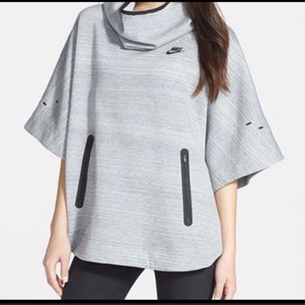 Nike Poncho